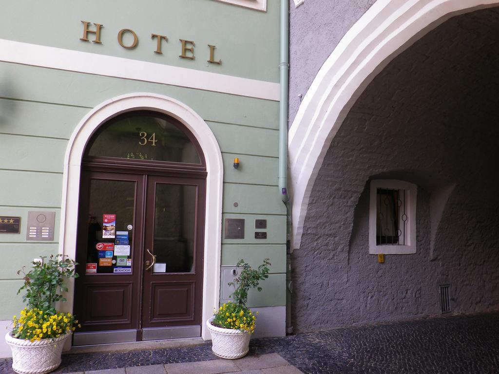 Hotel Schwibbogen Гёрлиц Экстерьер фото
